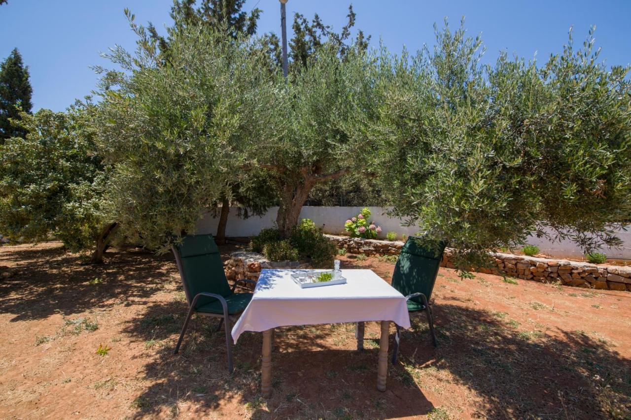 Casa Magnolia Villa Kathaniá Eksteriør bilde